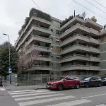 I-host 2br With Balcony Porta Romana Milano