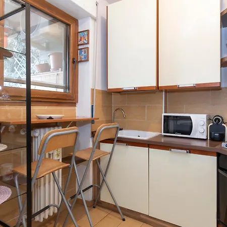 I-host 2br With Balcony Porta Romana Lejlighed Milano